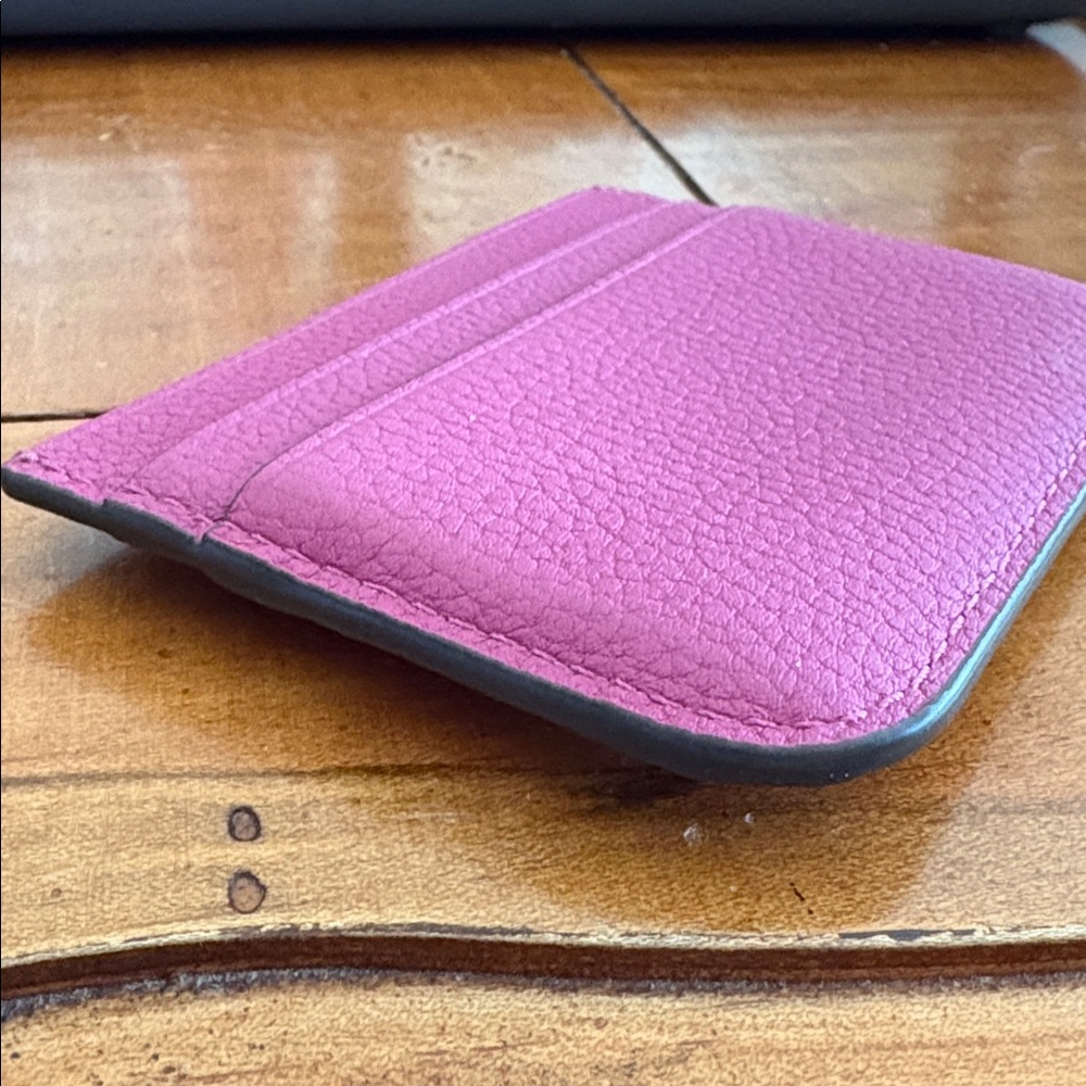 Tory Burch pink fuchsia plumberry ELEANOR PEBBLED CARD CASE EUC - Picture 3 of 9